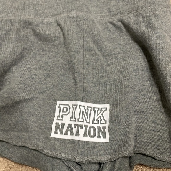 Pink shorts - Picture 2 of 3